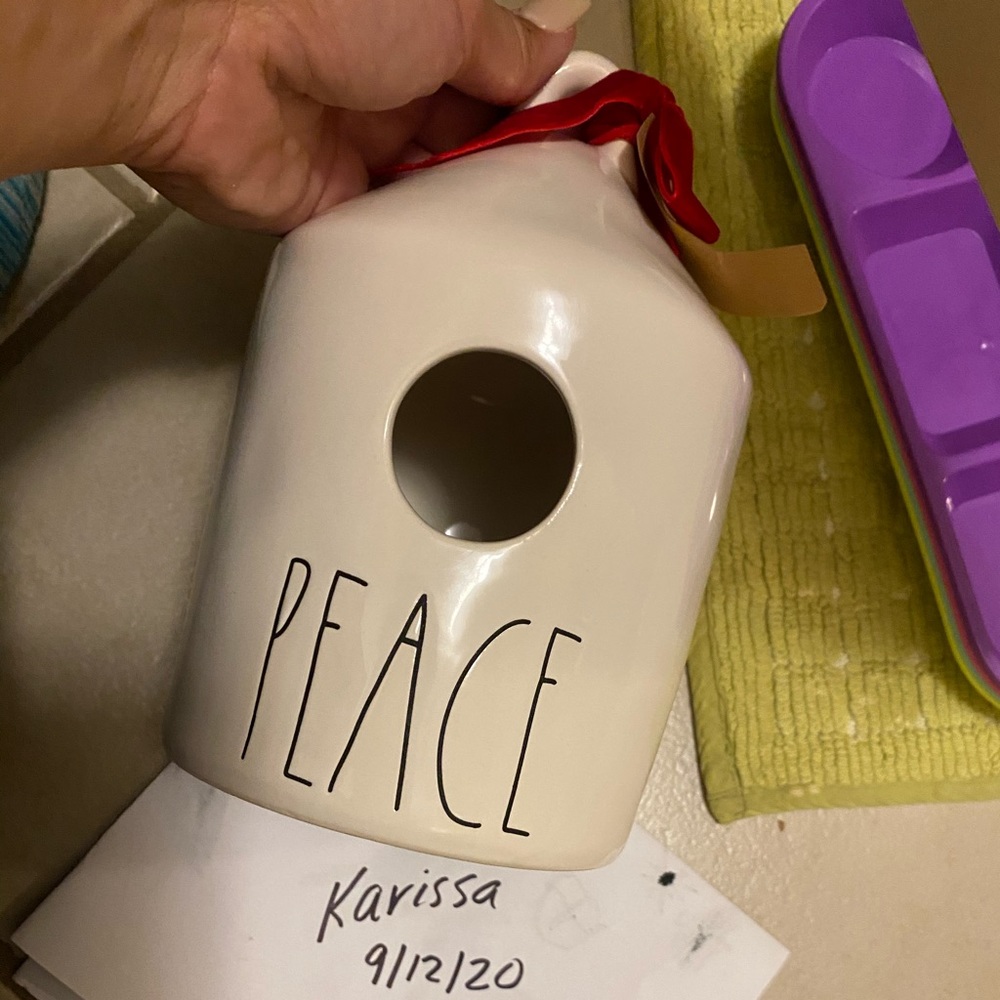 Christmas birdhouse peace